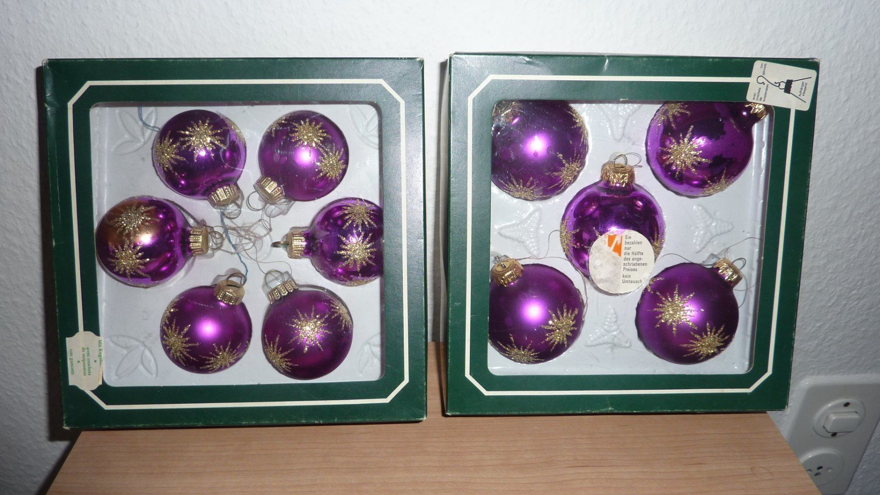 Migros Alle Dekorationen: 2schachtel weihnachtskugeln – Gebraucht aus Füllinsdorf von pmarkus