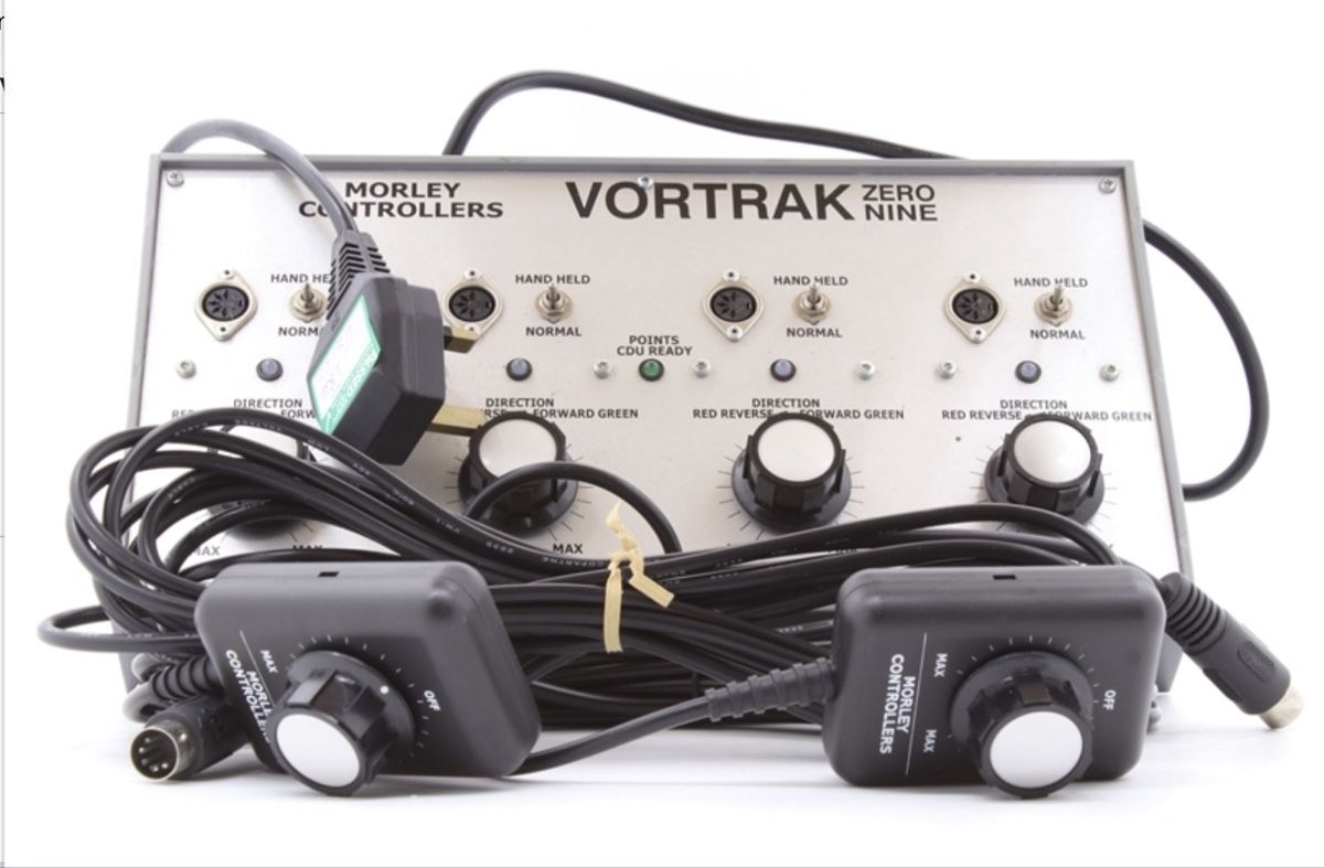 Modellini di ferrovie: Morley Controllers Vortrak Zero Line Trafo – Usato da Wädenswil venduto da dar_y6fv 1