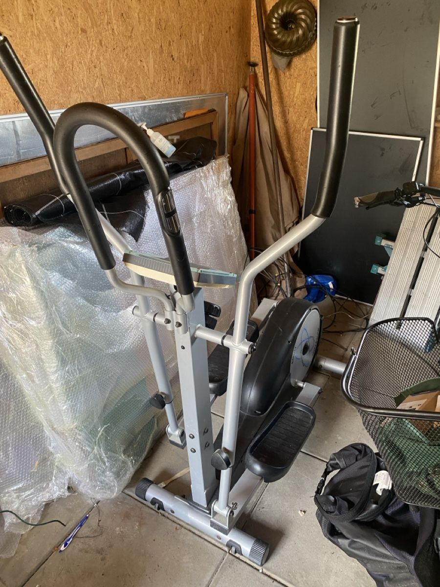 Hometrainer: Crosstrainer Heimtrainer  – Usato da Solothurn venduto da damomami