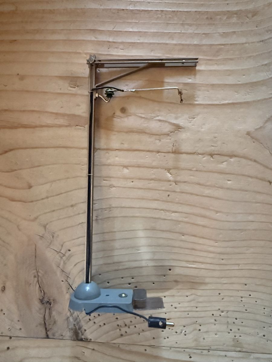 Buco Modellini di ferrovie: Original BUCO Masten mit Anschlusskabel – Usato da Amden venduto da vipernatter