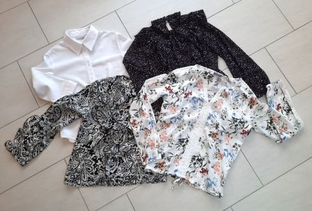 4 Sommerblusen Grösse S / 36