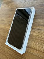 iPhone 15 Pro Max Natural Titanium 256GB