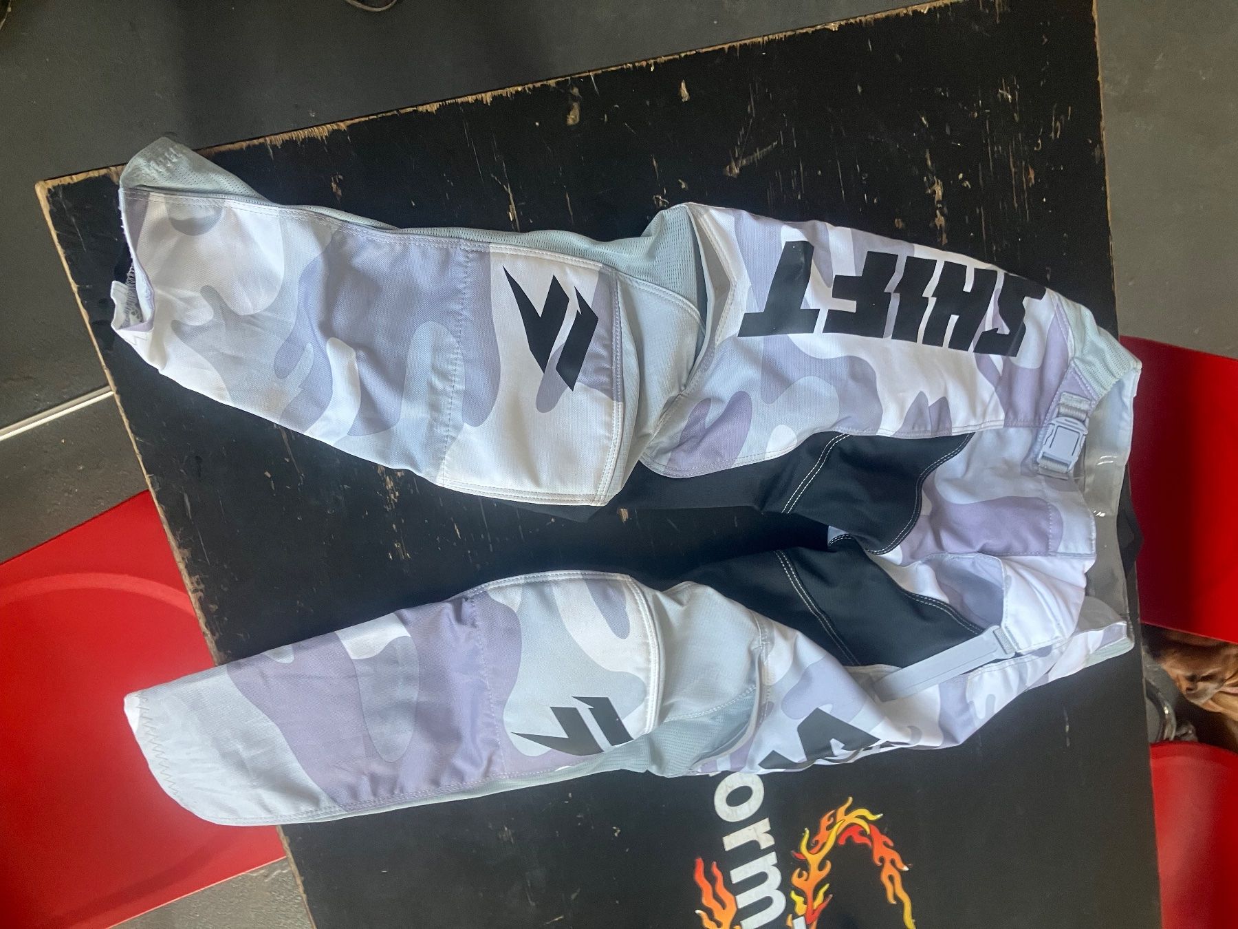 Schutz & Schoner: Kinder Motocross Hose Shift GR 24 – Gebraucht aus Zollbrück von outlet16 1