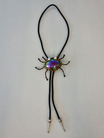 Bolo Tie Bolotie Figurenanhänger Brosche NIKI BODEN