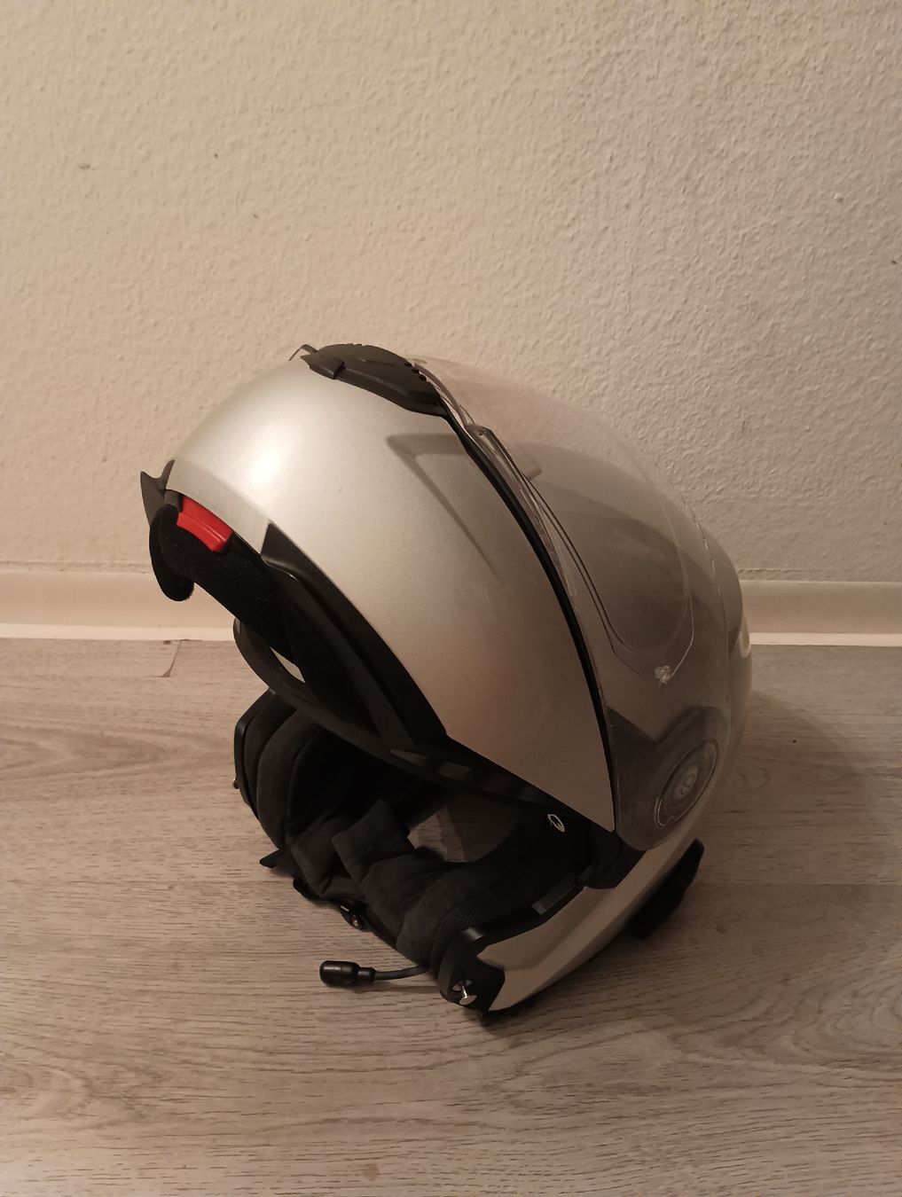Caschi & visiere: Schuberth Flip-Up Helmet - Great Condition for Spring Rides! – Usato da Dietikon venduto da isa_pz9m 4
