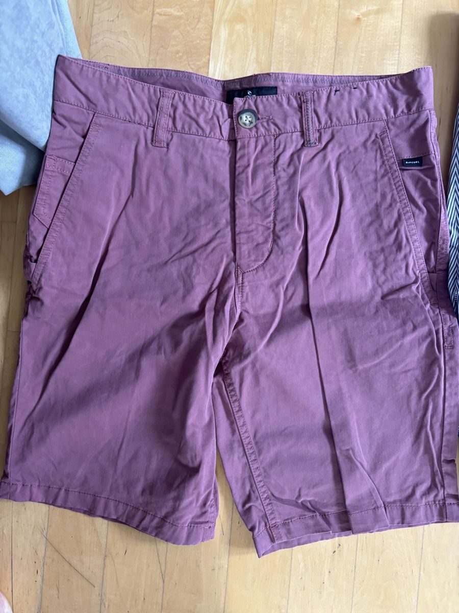 Pantaloni: Ripcurl short – Nuovo (secondo la descrizione) da ZOLLIKON venduto da FamilleArleti 1