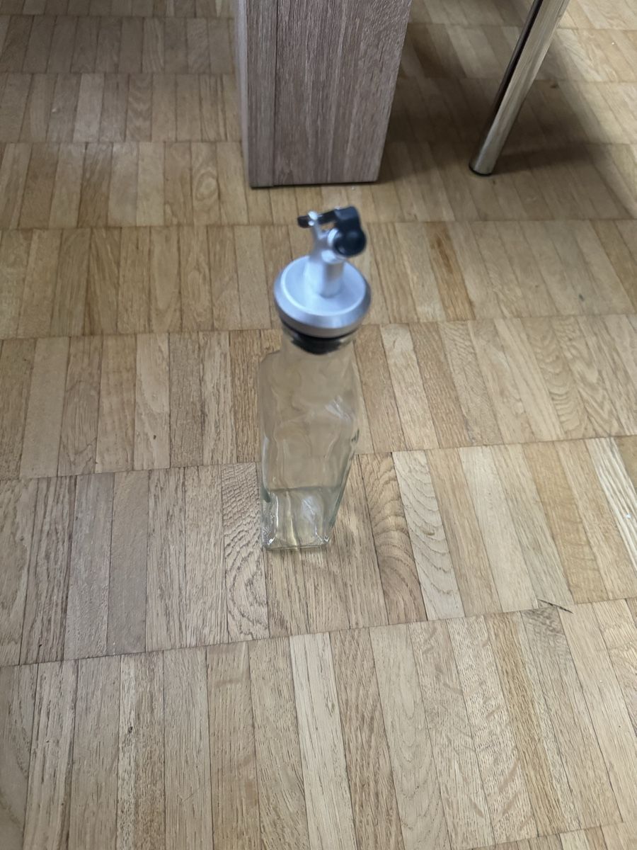 Altro in Stoviglie & Bicchieri: Bouteille pour huile – Nuovo (secondo la descrizione) da Grand-Lancy venduto da Didine015