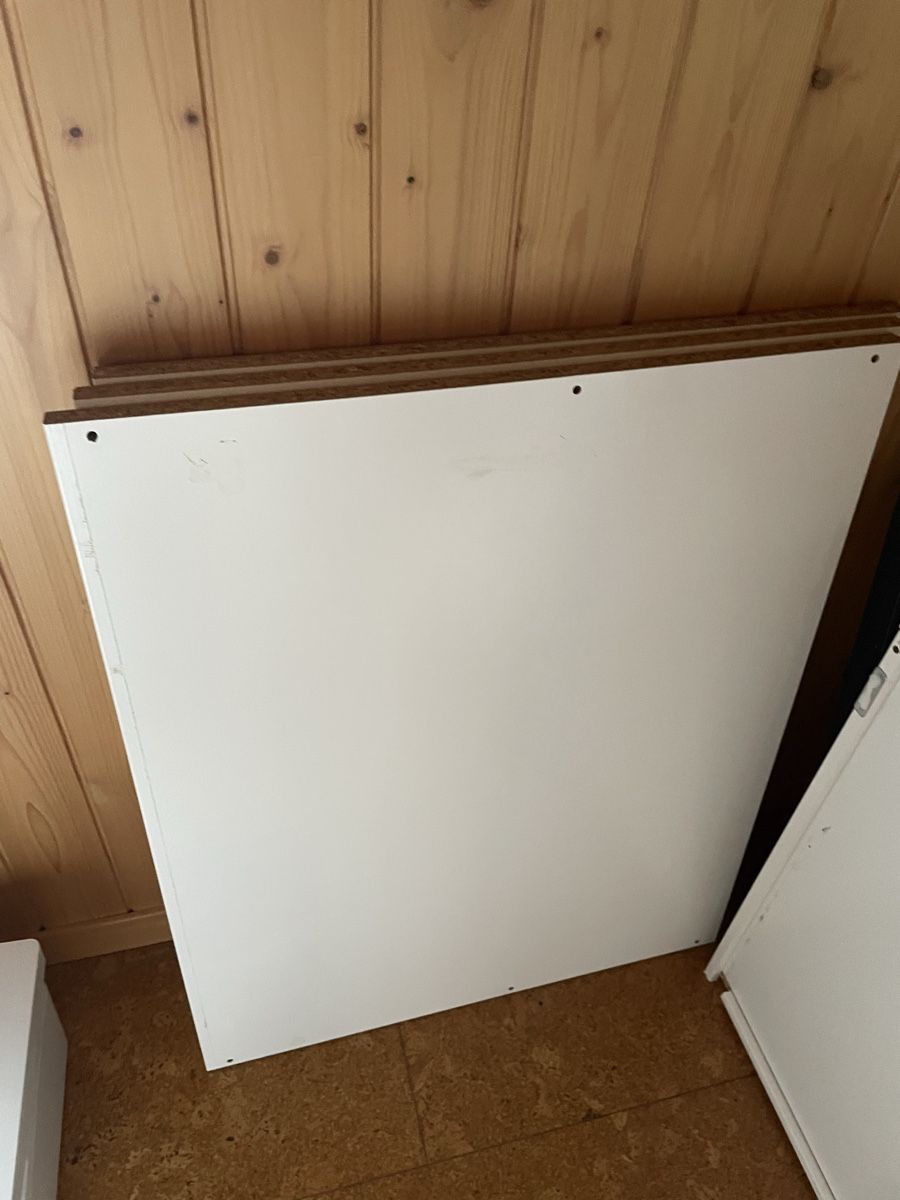 Ikea Armadi: 1x Ikea KOMPLEMENT Boden, weiß, 75x58 cm – Usato da Alpnachstad venduto da Nicolyn56