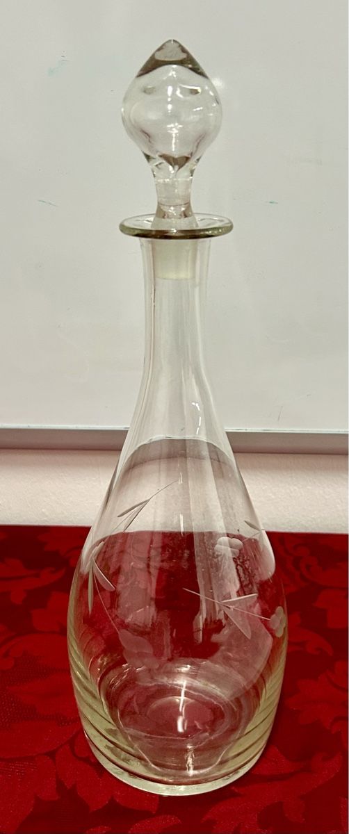 Caraffe: Belle grande carafe gravée – Usato da Petit-Lancy venduto da Pierre_le_voyageur
