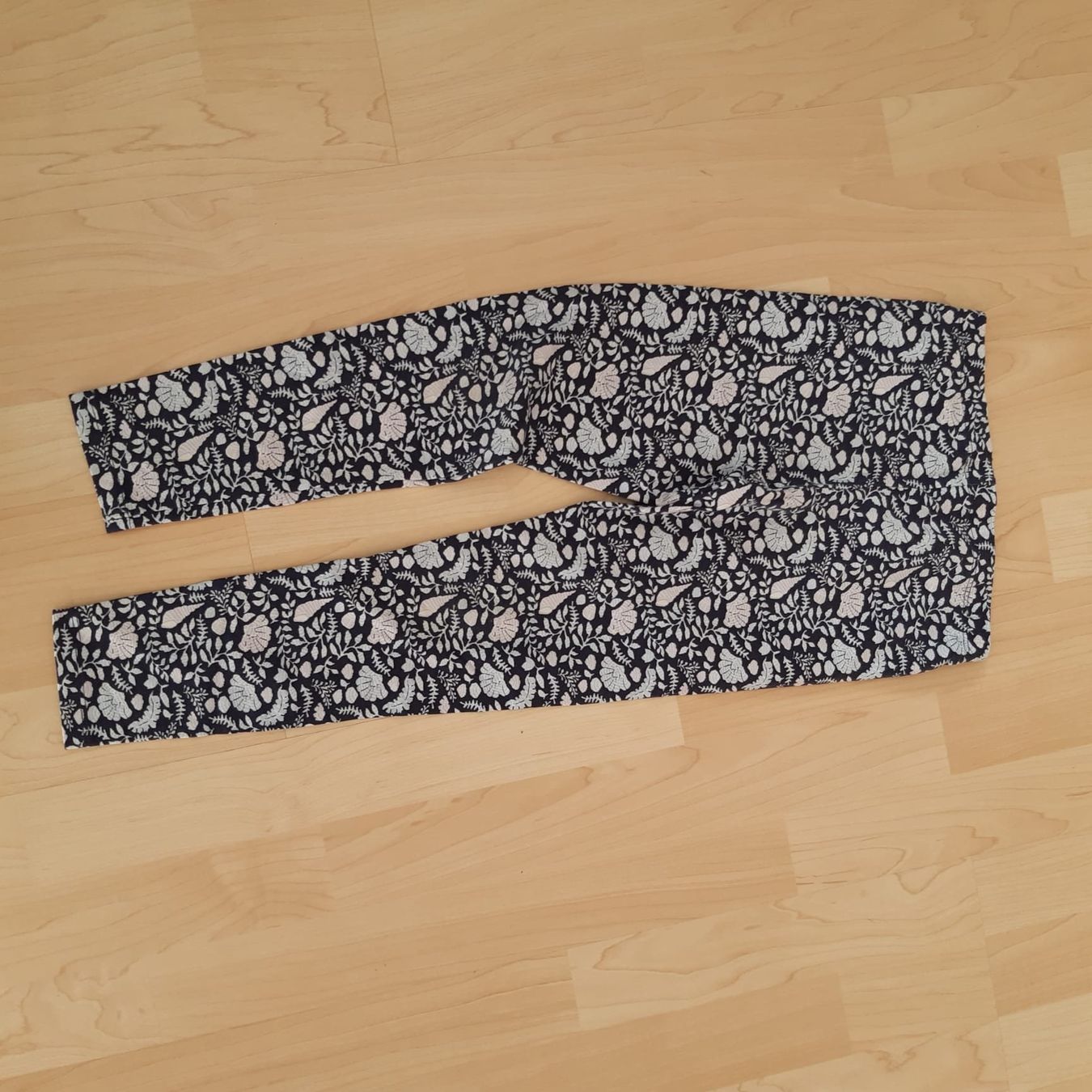 Calze & Collant: Mädchen Pulli+Leggings,Gr.S 7-8Jährige, Marke VINEYARD VINES – Usato da sachseln venduto da soficool 5