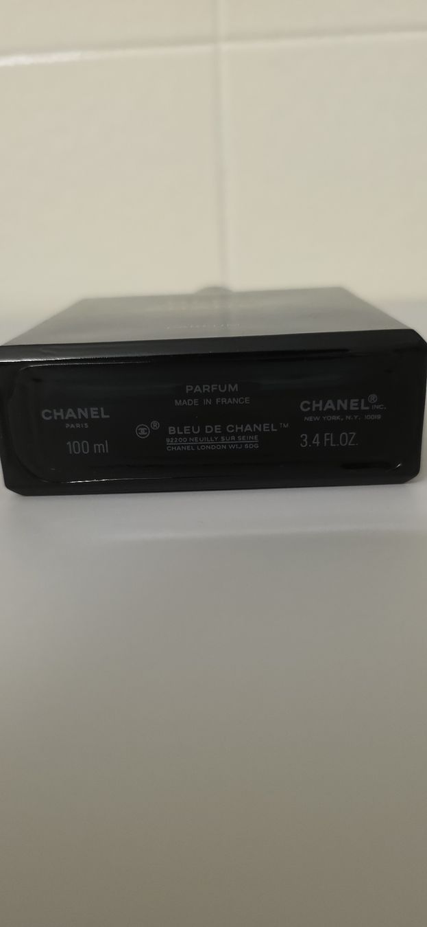 Chanel Profumi & Eau de Toilette: Bleu De Chanel Parfum 100 ml – Usato da Flawil venduto da Heartbreaker 2
