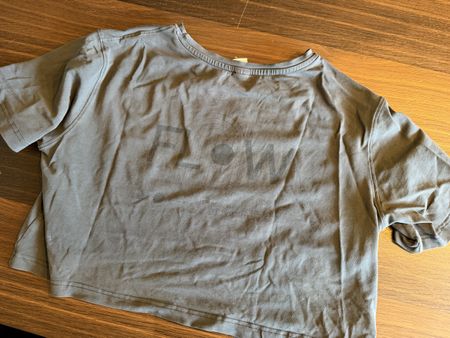 Sportshirt - Swiss Designer T-Shirt FLOW, Grösse M