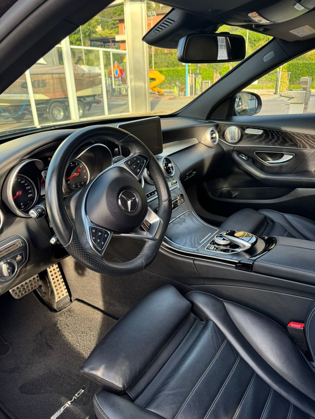 Mercedes-Benz Autos: Mercedes-Benz C 200 AMG Line – Gebraucht aus Mendrisio von dos_9k7h 2