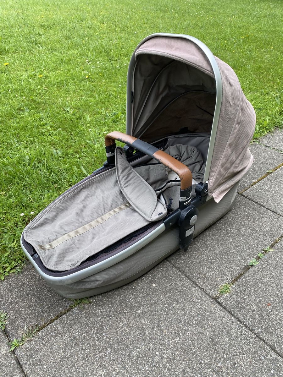 Joolz Poussette: Kinderwagen Joolz - Model "Day" – D'occasion à Zürich par Kris8050 8