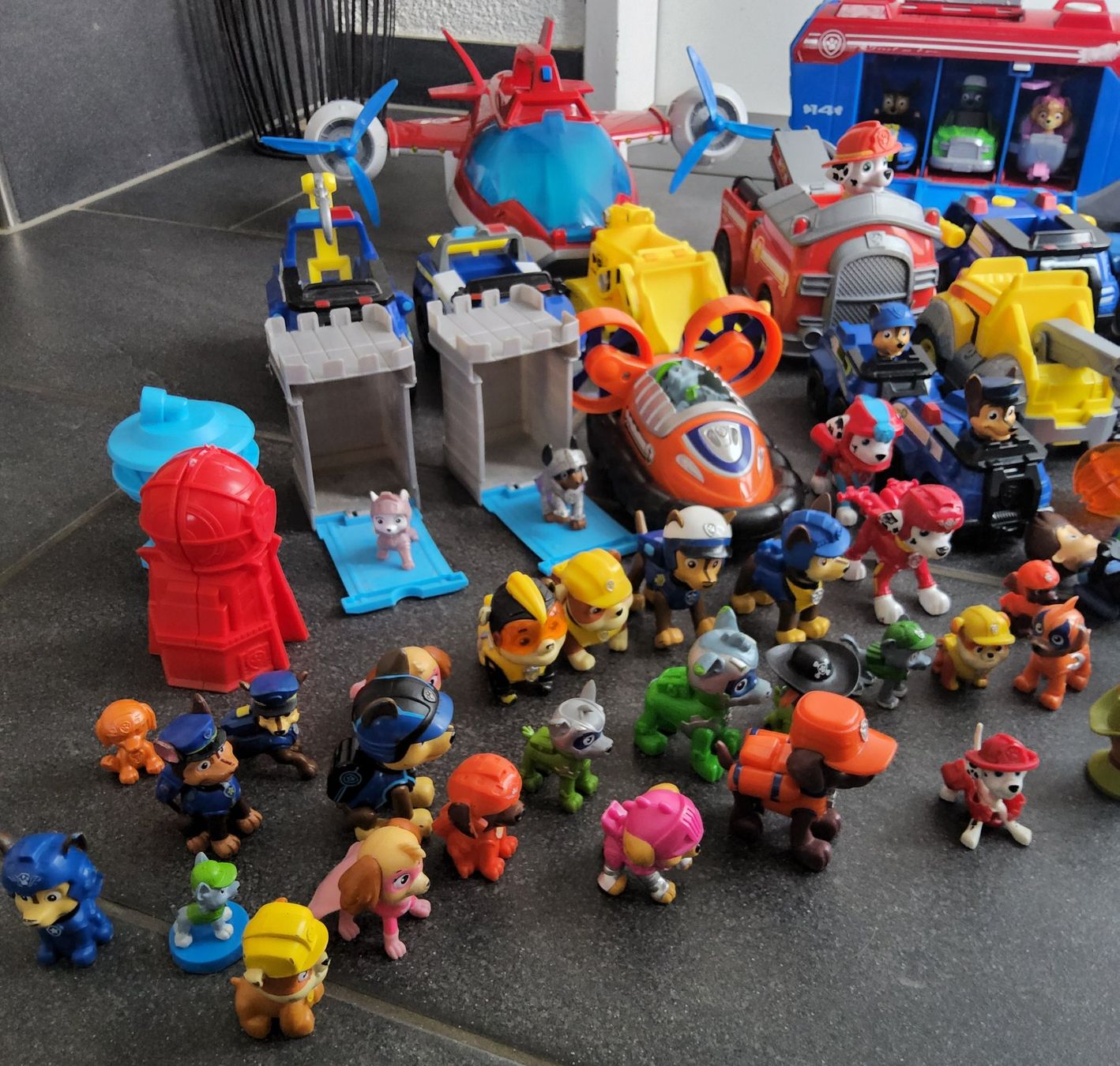 Spielzeuge: Riesiges Paw Patrol Set – Gebraucht aus Diegten von ayla2009 1