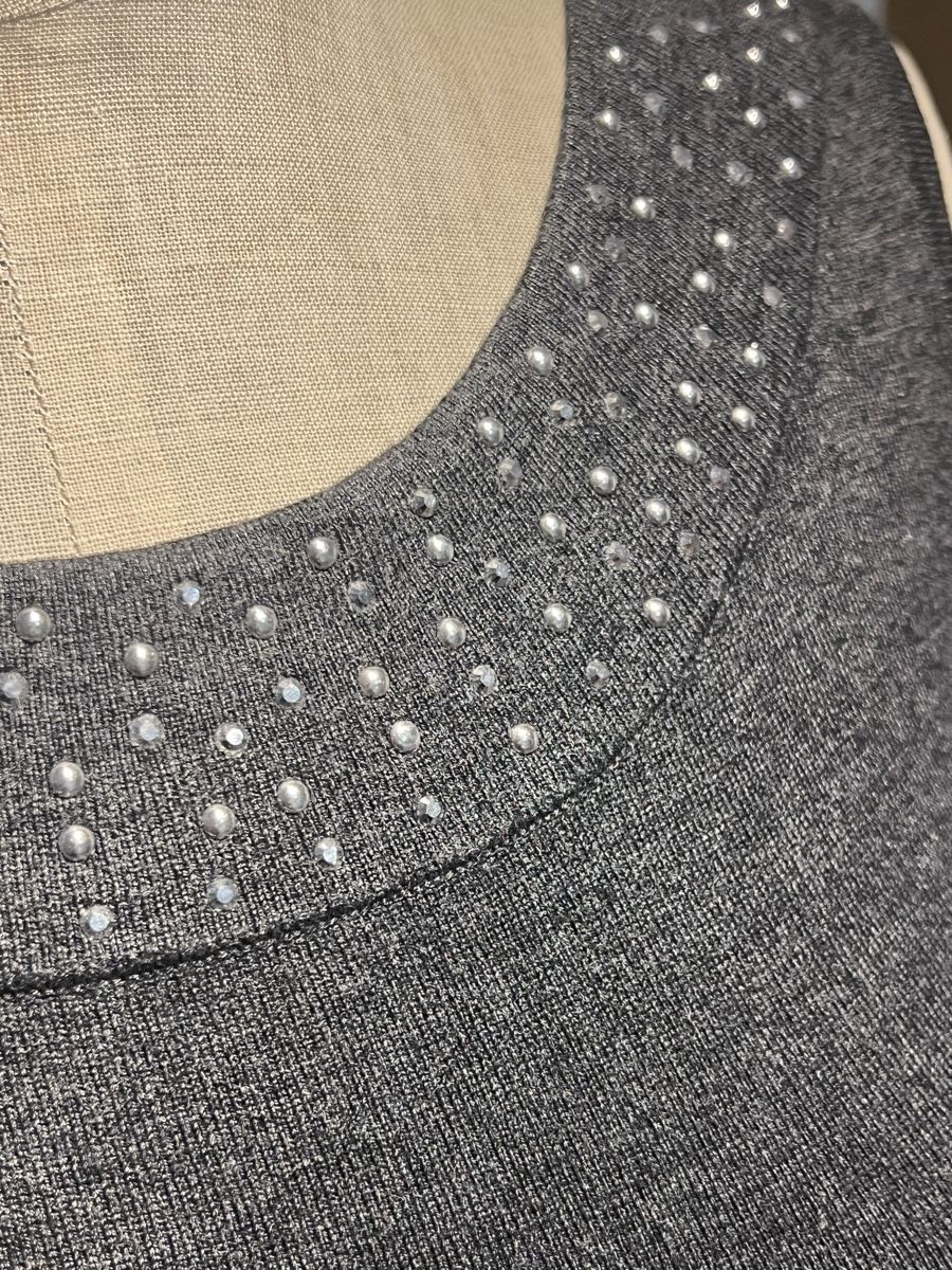 S.Oliver Robes: S.Oliver Selection figurbetontes Strickkleid mit Perlen 38 – Neuf (Voir description) à Ehrendingen par Singo07 2