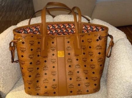 MCM Shopper