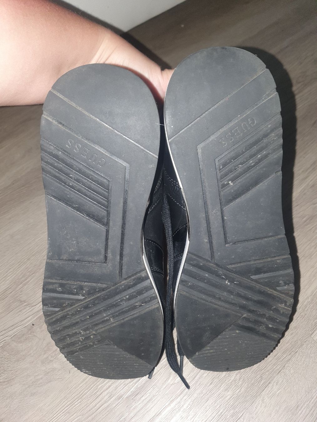 Guess Damenschuhe: Baskets Guess noires, taille 39 – Neu (gemäss Beschreibung) aus Bex von Tiphaine 4
