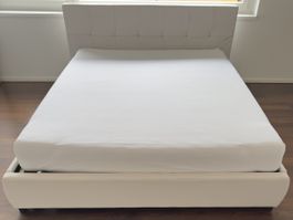 Bett inkl. Lattenrost