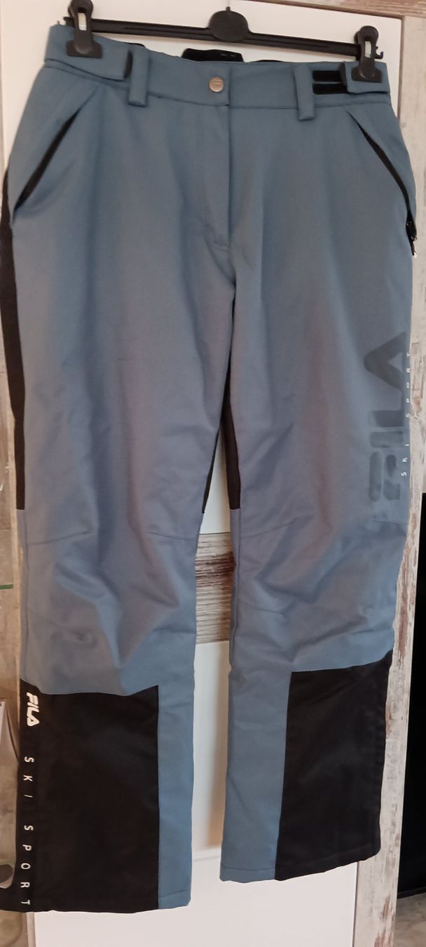 Fila Hosen: Skihose Gr. XL / Fila – Neu (gemäss Beschreibung) aus Würenlingen von Striga