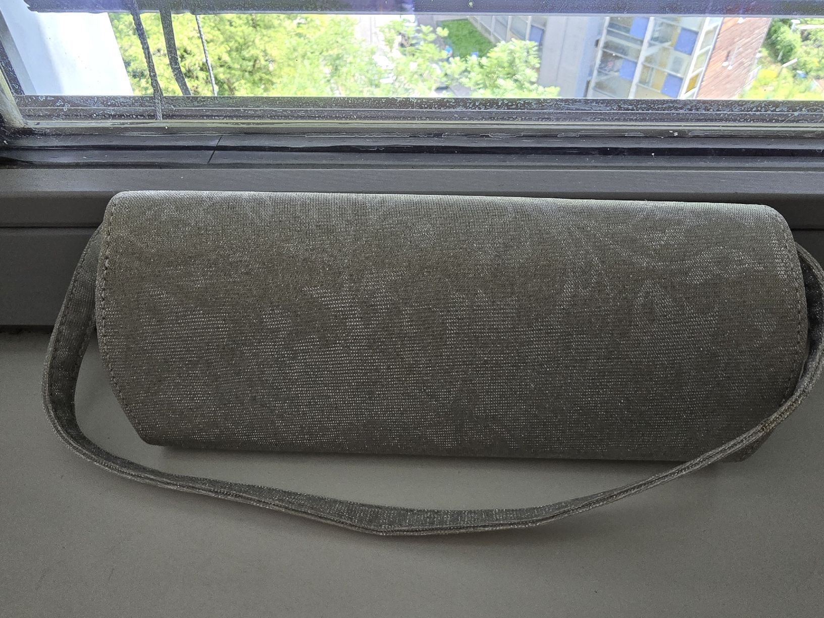 Borse da donna: Chice Abend-Tasche, Silber, Partytasche  – Usato da Zug venduto da matomic85 1