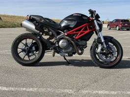 Ducati Monster 796 Motorrad guter Zustand 2011