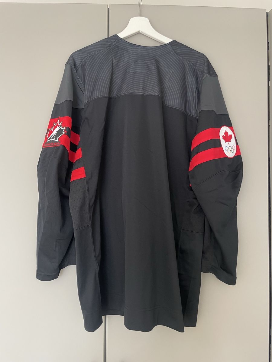 Nike Canottiere & Pantaloni: Eishockey Trikot Team Canada – Nuovo (secondo la descrizione) da Frauenfeld venduto da sha_56fn 1