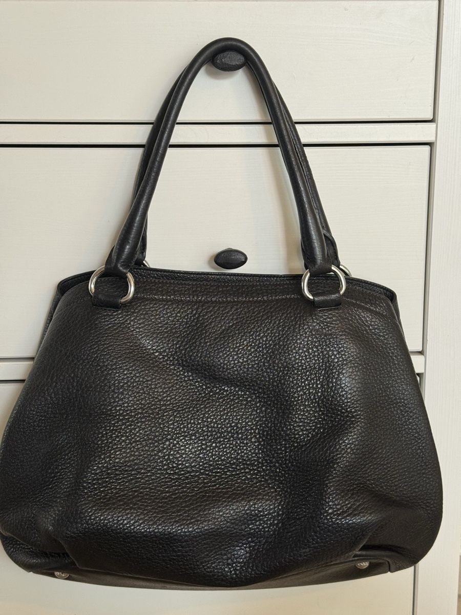 Prada Borse da donna: Prada Handtasche – Usato da Mülligen venduto da and_djv9 2