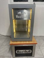 Spezieller Redbull Kühlschrank mit 2 Glastüren Beidseitig
