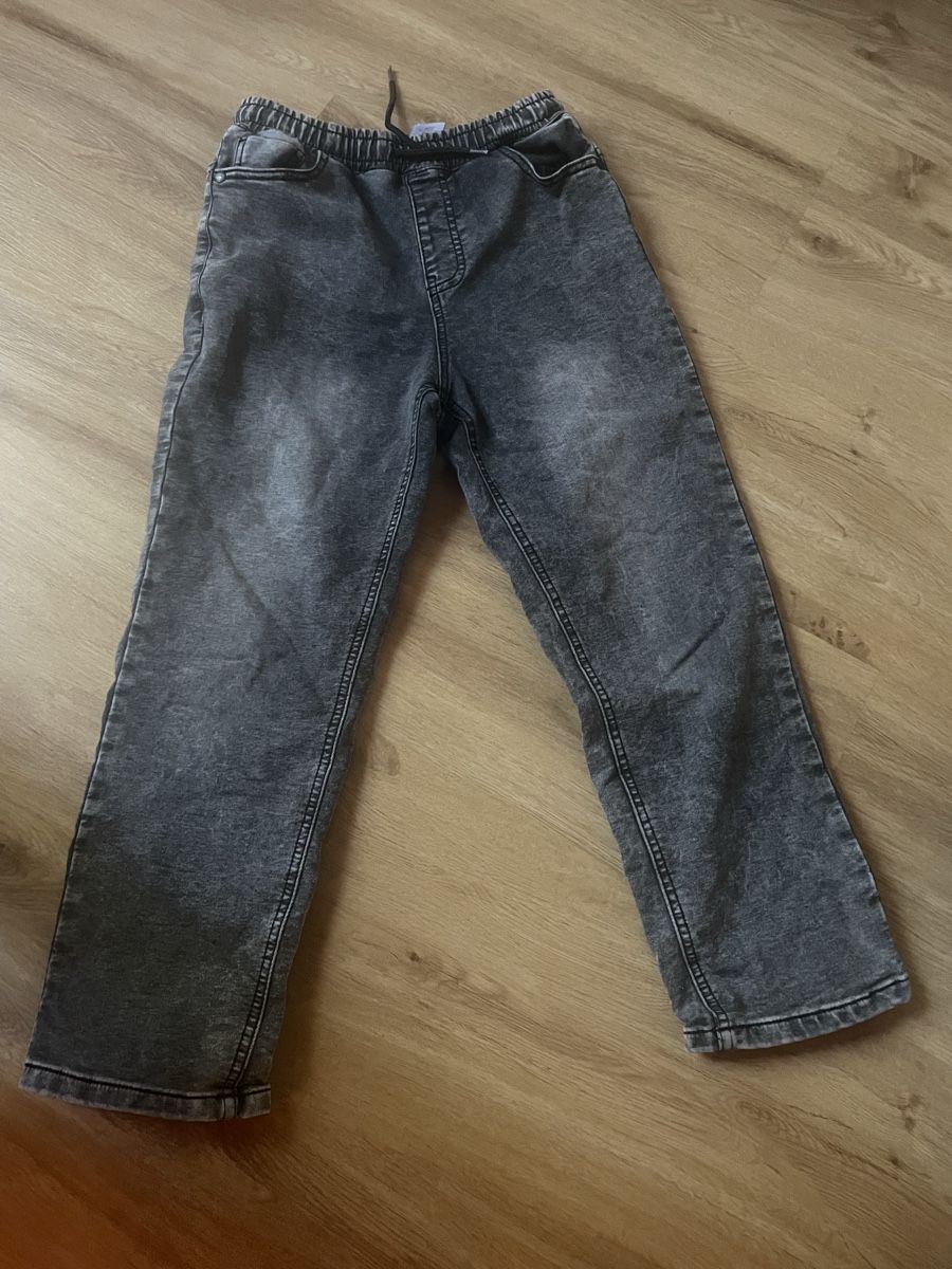 Next Hosen: Next Jeans Straight Leg gr.134 – Gebraucht aus Subingen von arwen80 1