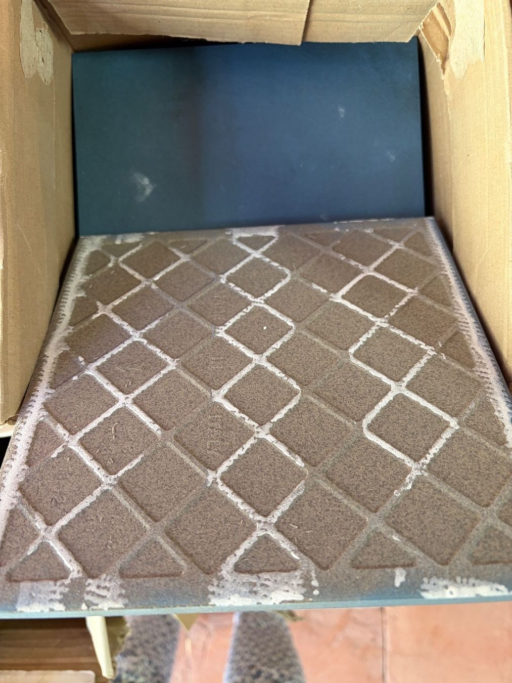 Bodenbeläge: Fliesen/ Plättli / Marca Corona und Marazzi, AG oder SZ – Neu und originalverpackt aus Hausen AG von Havs 2