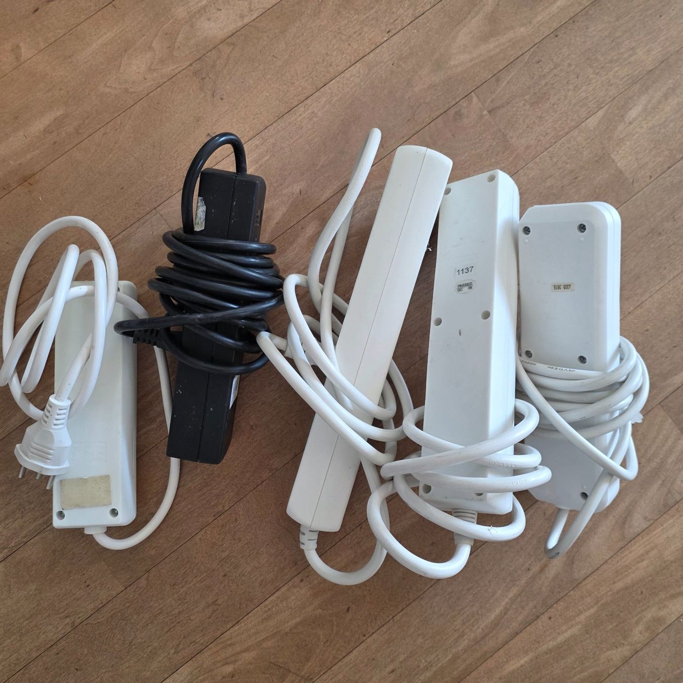 Stecker: Steckliste 5 Stk zusammen – Gebraucht aus Luzern von Cado12
