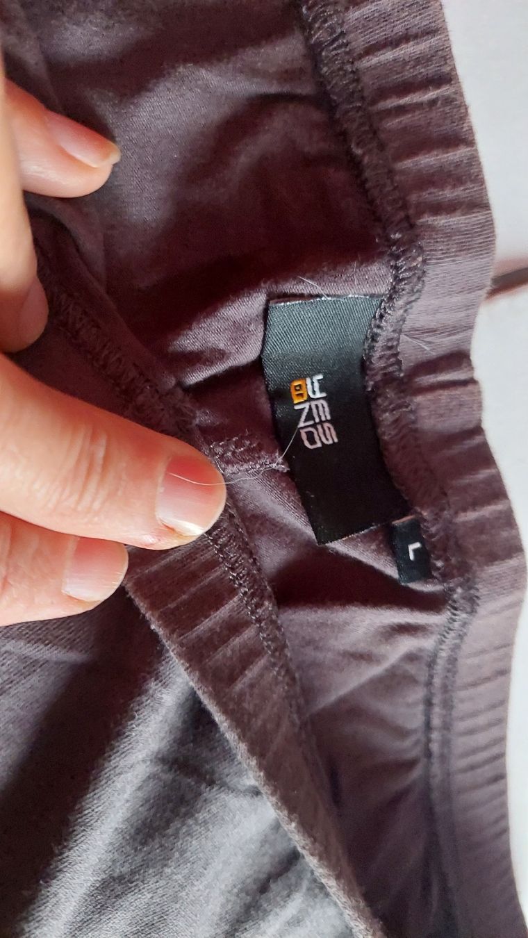 Strümpfe & Strumpfhosen: Leggings gr.L,mit Comouflage – Gebraucht aus Basel von O-MEGA 5