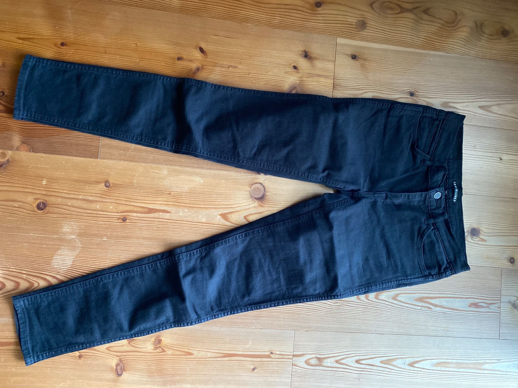 Jeans: Levis Line 8 – Usato da Appenzell Steinegg venduto da rah_7kts 1