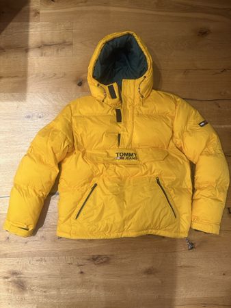 Tommy Jeans Daunenjacke, Grösse M, Gelb - NEU