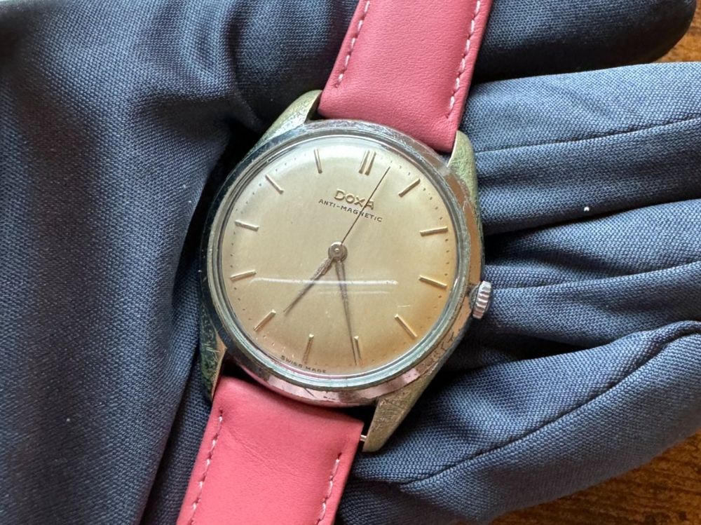 Montre Vintage DOXA Suisse - Mécanique Manuelle - Anti-magnétique Années 60-70 - Bracelet Cuir Vert