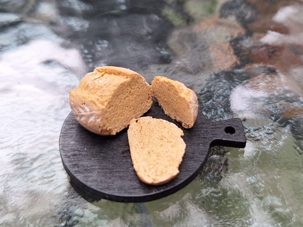 Puppenhäuser & -möbel: Handmade Holzofen Brot – Neu (gemäss Beschreibung) aus Zürich von HandmadeTinyFood 1