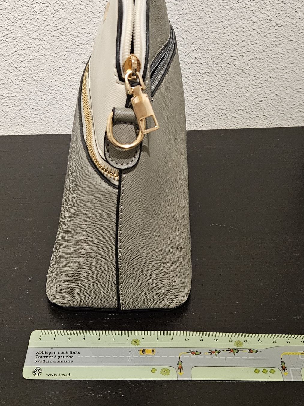 Borse da donna: praktische Handtasche grau, Kunstleder – Nuovo (secondo la descrizione) da Buttisholz venduto da craftergirl 4
