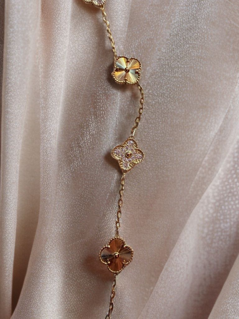 Catenine: Collier Jardin Fleuri – Nuovo e nell'imballaggio originale da St-Maurice venduto da Sandrinette123 1