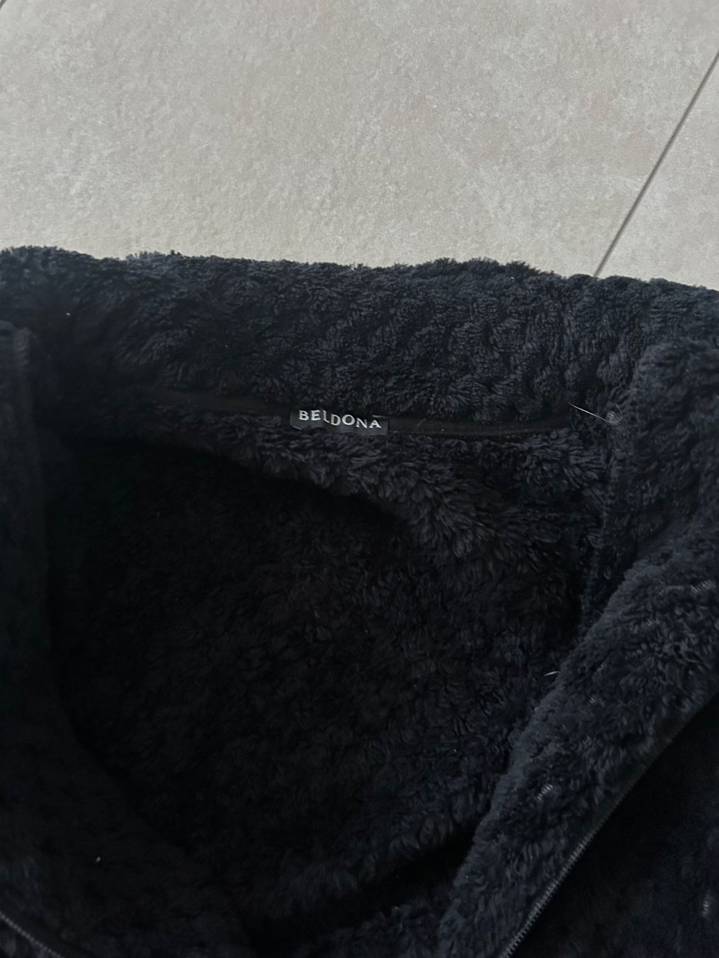 Beldona Giacche: Beldona Kuschel Jacke – Usato da Binningen venduto da Christine08 2