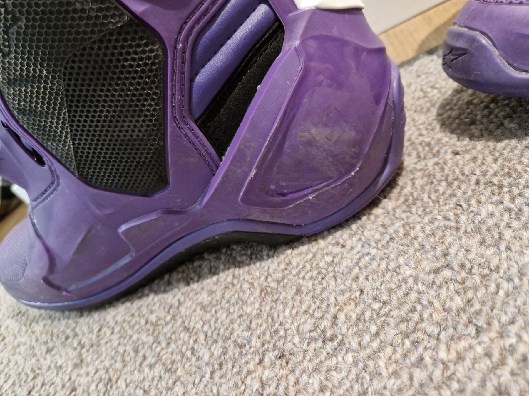 Alpinestars Scarpe da uomo: Alpinestars Stiefel Tech10, violett/schwarz – Usato da Visp venduto da eli.b. 6
