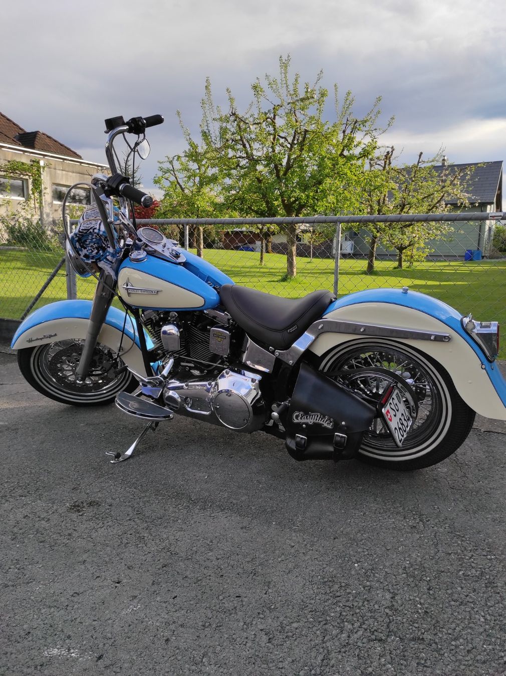 Harley-Davidson Chopper: Harley Davidson Heritage Softail – Usato da Kriessern venduto da Kurtela