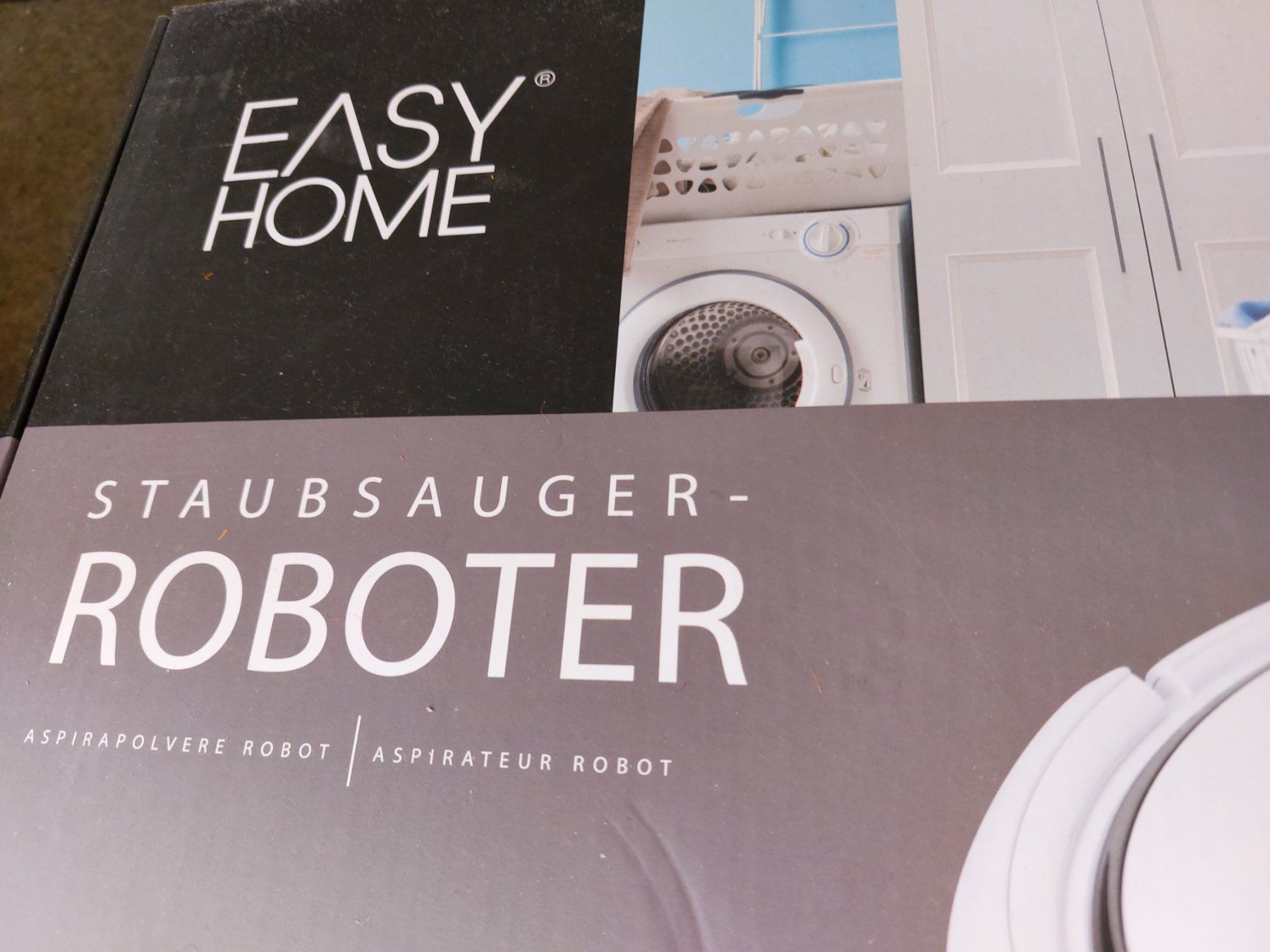 Aspirapolveri & Accessori: Staubsauger roboter – Nuovo e nell'imballaggio originale da Inkwil venduto da sugarbaby01