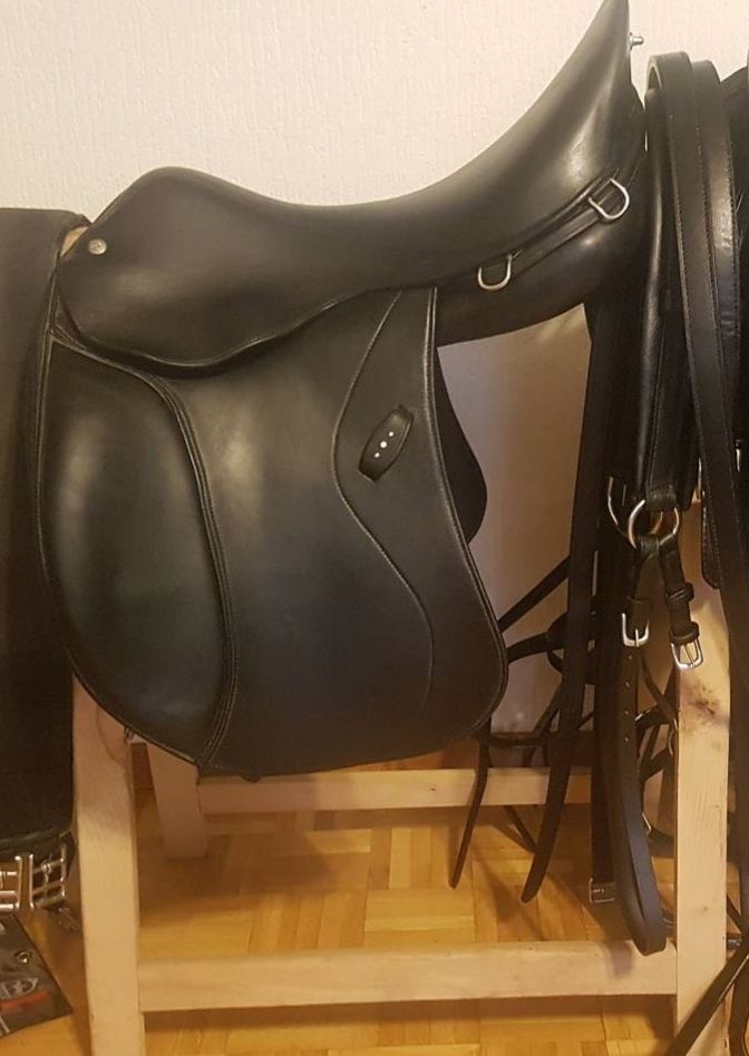 Selle & Accessori: selle patricia rochat adaptable – Usato da Penthaz venduto da Sosotroc