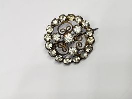 Schöne Vintage Brosche mit Strasssteinen