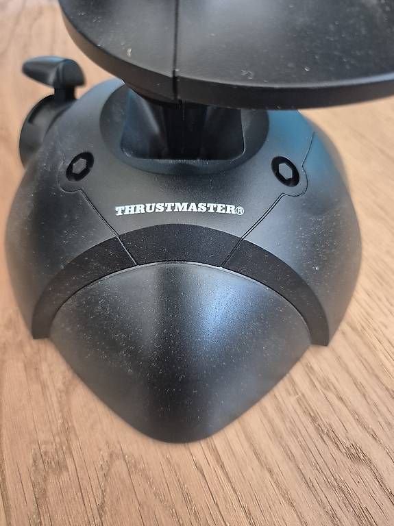 Controller: Thrustmaster USB Joystick – Gebraucht aus Frauenfeld von Sttmusic 2