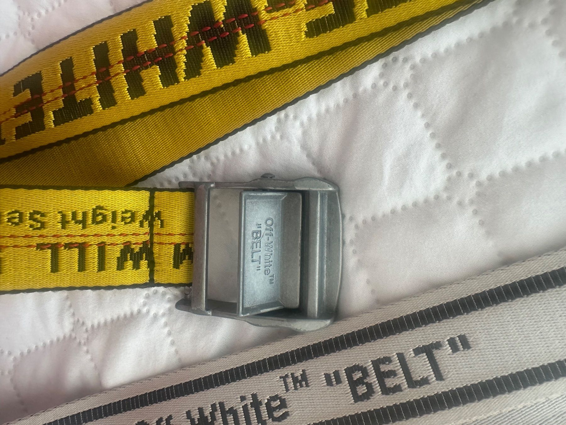 Off-White Gürtel: 2x Off-White Gürtel – Gebraucht aus Monte Carasso von cilliss 5