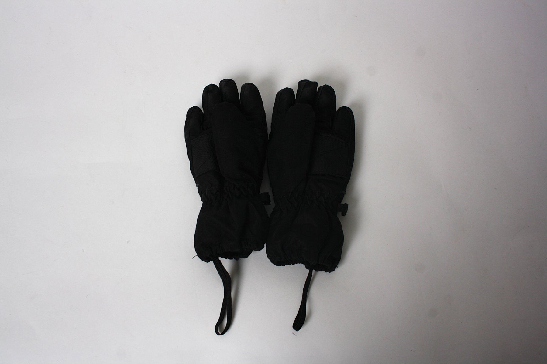 Guanti: Schwarze Kinderhandschuhe – Usato da Zollikofen venduto da Restwert_Zollikofen 1