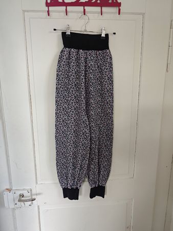 Jersey Hose Gr 140 