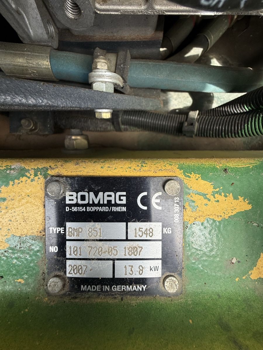 Bomag Alle Maschinen: BOMAG BMP 851 Grabenwalzer  mit 244  Std 2007 – Gebraucht aus Fribourg von agho1 3